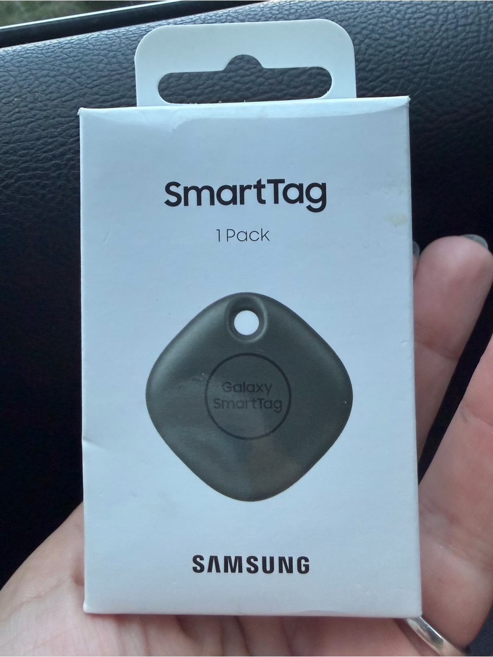 Sealed Samsung SmartTag Tracker in Black - 1 Pack